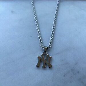 New York Yankees Necklace - Rope Chain - NY - MLB Baseball - 20" Silver Chain